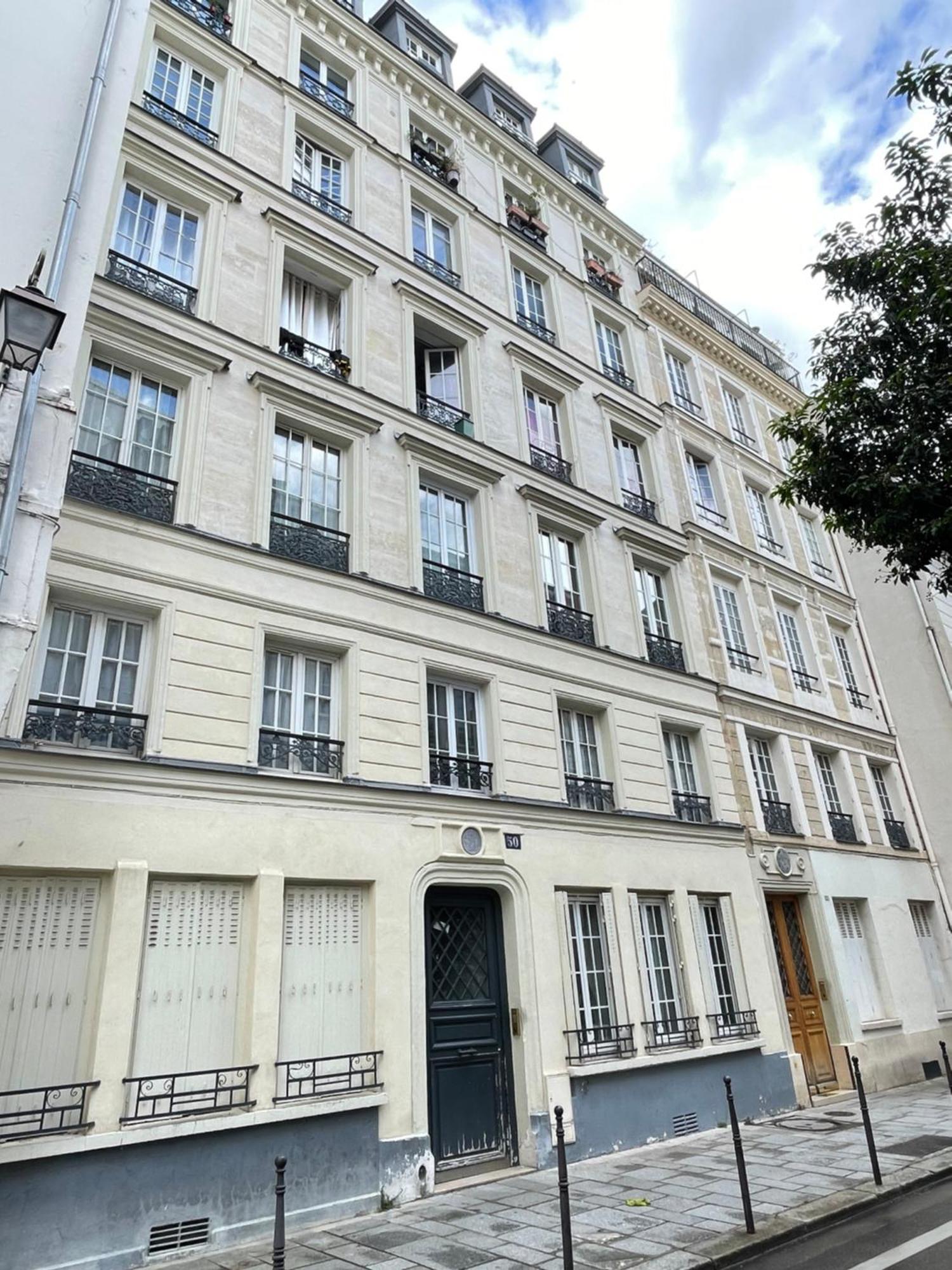 Art And Design Lover's Dream In Parigi